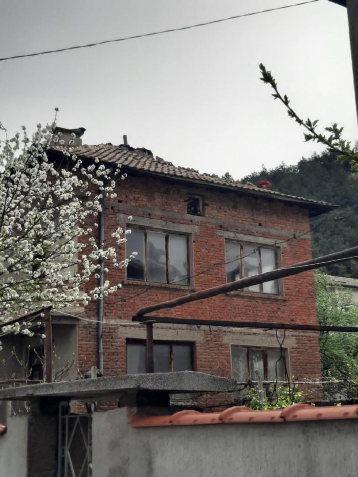 att.LHDbct3SmKEwIr2fNUnfTXZPBwrV2--tH5H-F9Y0EbA