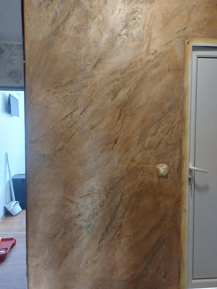 Стена на баня