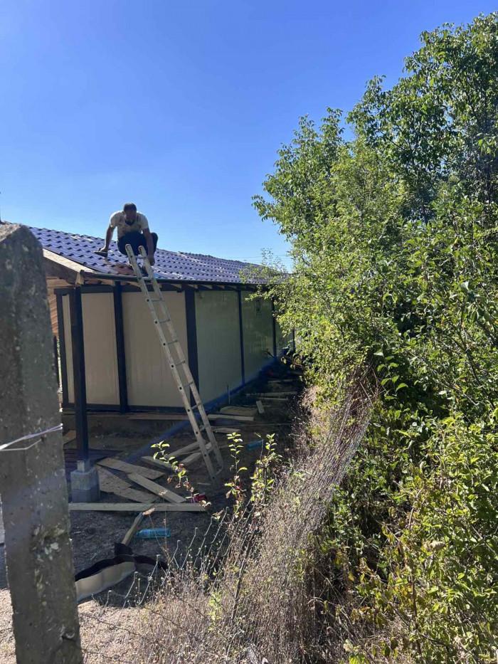 По време на работата