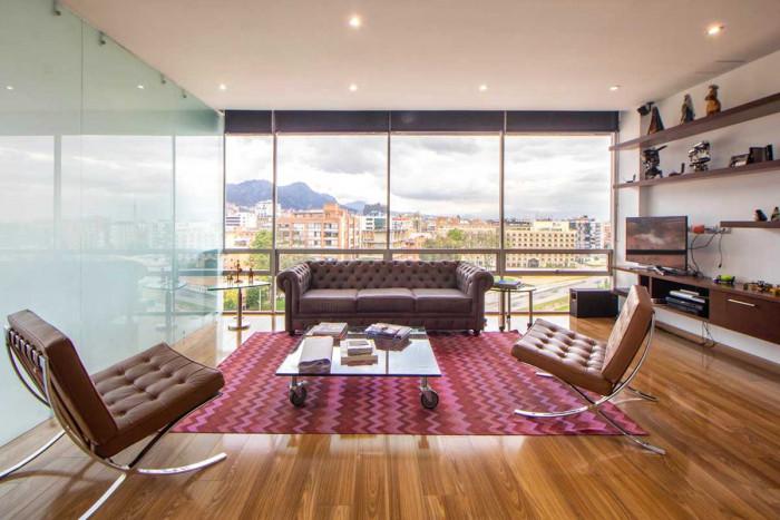 Акустика, поддръжка и адаптация във времето