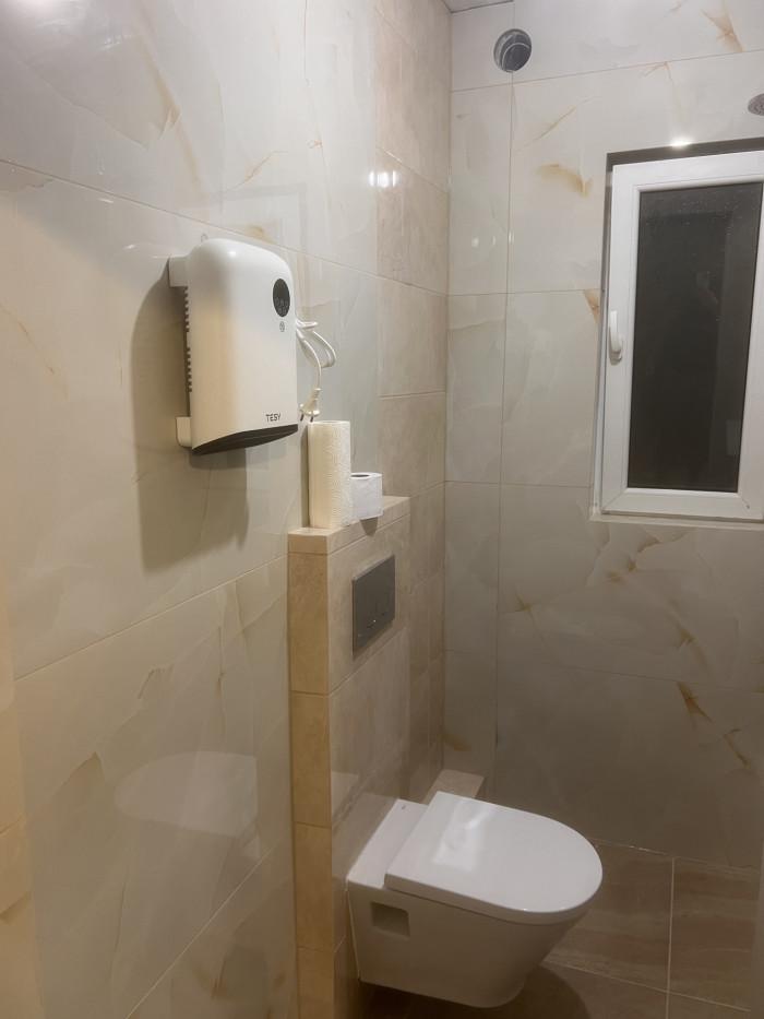 IMG-625398a509ea6e5d22eb34495d56a8db-V