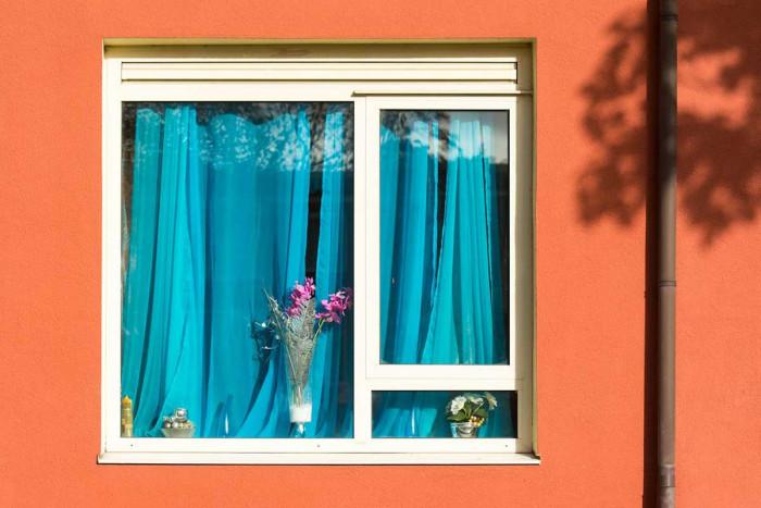 Завесите – красивият компромис