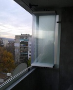 Система безпрофилно остъкляване на балкон