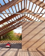 label.cover - Християн Сергиев