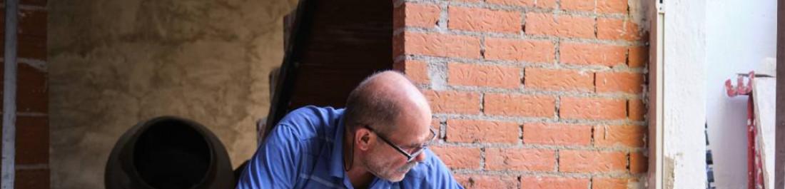 Полагане на подова замазка