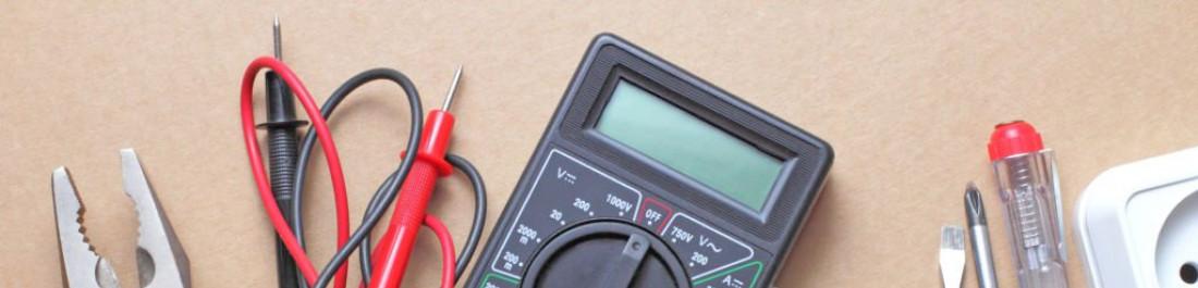 Electrik tools istockphoto-1282226427-1024x1024