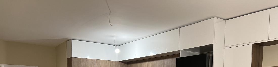 label.cover - Валентин Младенов