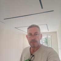 Профилна снимка - Rossen Roussev