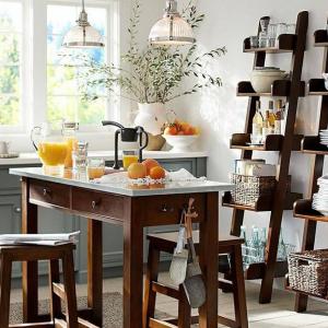 Сменете старомодните бюфети с рафтове