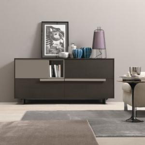 Сивото властва в дневната