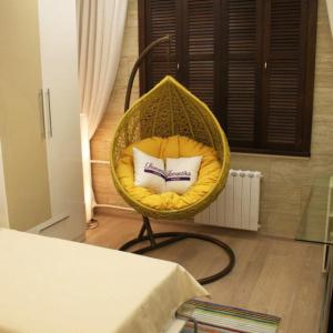 Плетен стол