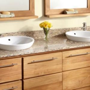 Не подценявайте материала на шкафа си за баня!