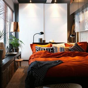 Заложете на интригуващ дизайн за спалния комплект, който ще направи помещението по-артистично