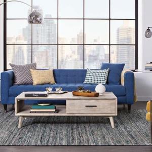 Заложете на цветова палитра в светли нюанси