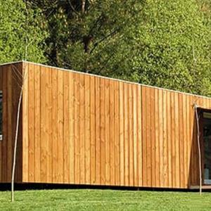 Лятна къща от контейнери в Испания