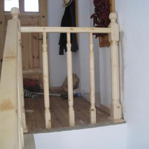 Парапет чам.