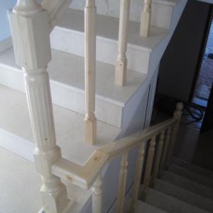 Парапет чам.