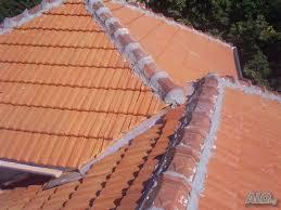 Завършен вид на покрив с измазани капаци