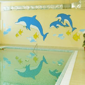рисунка на стена на басейн