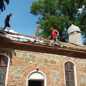 Ремонт на покрив Перник църква