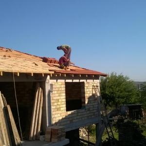 Строеж на къща