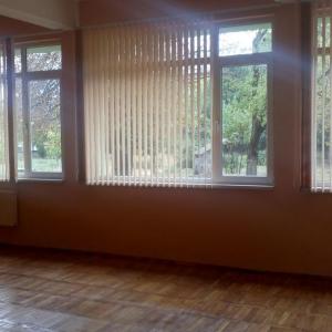 Ремонтиран вид на училище..