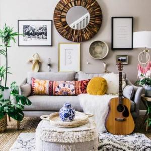 Възглавници в една цветова схема или тотална еклектика на нюанси?