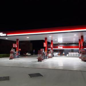 Изграждане на Бензиностанция