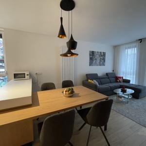 Мебели по поръчка