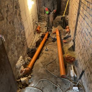 1D403850-2F47-4205-B9D0-9D5DC1A00AF1