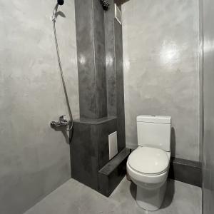 71BF55F9-D10F-4A12-8C45-3BE1930A7E4F