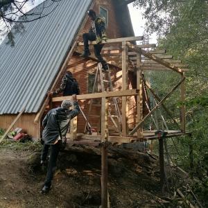 Удължаване на бунгало с дървена конструкция в Банско
