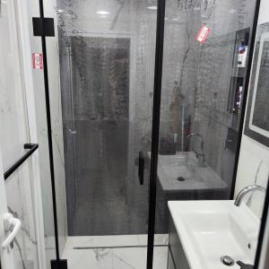 IMG-e9c9bd49e95439739f33071045e5c74e-V