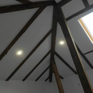 IMG-c1a1abe73c558649a732210a3570bf19-V