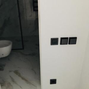 Ключ и сензори