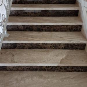 стъпала и чела мрамор .jpg