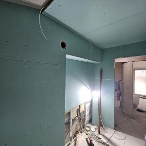 Монтаж на гипсокартон в баня