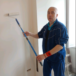 Боядисване на стена