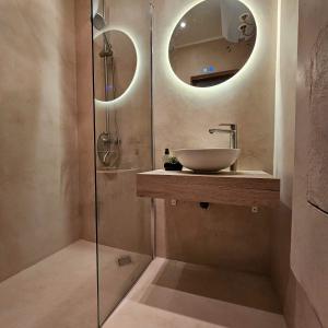 c636281f-7a90-4949-b4fa-49202cf58486