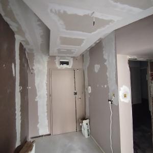 Готови тавани в антре