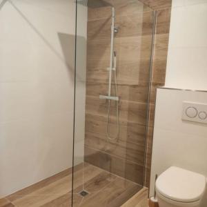 IMG-d1a2e4205d45db93c0ca23c750ce3eb4-V