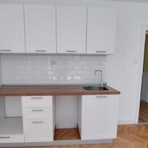 Изработка и монтаж на кухня по поръчка