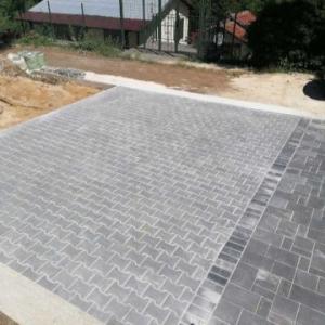 6b6c6972f64b4095e48ac6eeef6f66d1