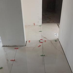 Плочки в коридор