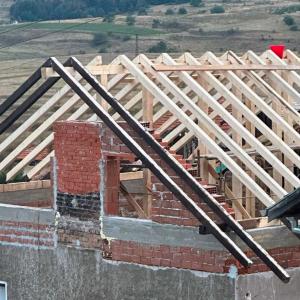 stroitelstvo-nov-pokriv-peshtera