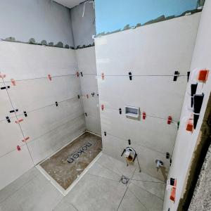 Плочки в баня