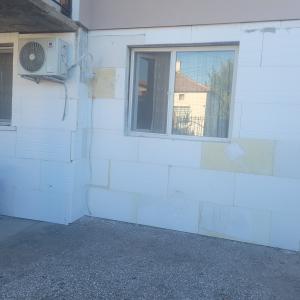 17563079602742212383857677540516