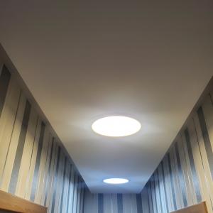 Окачен таван коридор