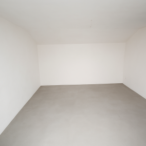 готова замазка и шпакловани стени