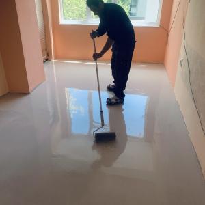 Саморазливна замазка